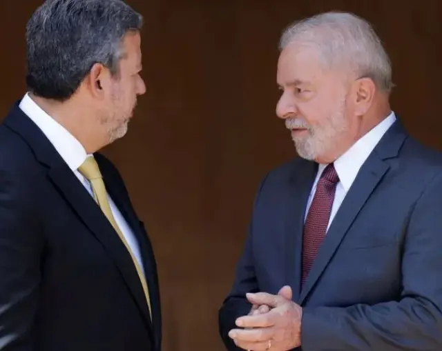 Reprodução: Lula e Lira