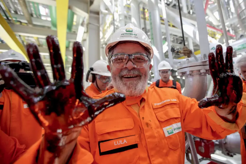 Petrobras, Prio e Brava disparam com petróleo em alta após trégua comercial entre EUA e China