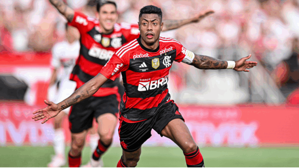 Irmão de Bruno Henrique lucra 200% com aposta e PF suspeita de aviso sobre cartão