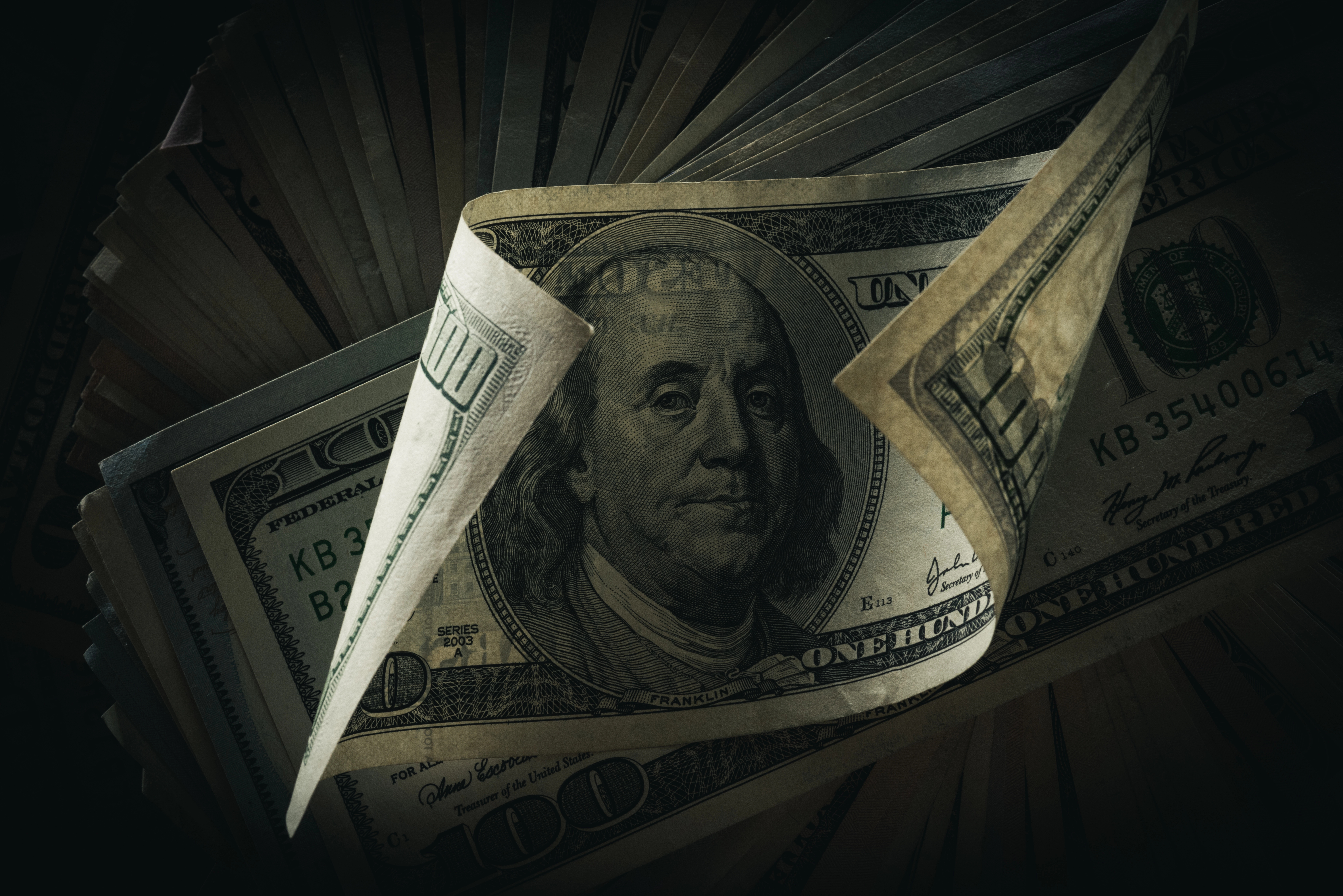 Dólar hoje abre em alta com investigação de Trump sobre o Brasil