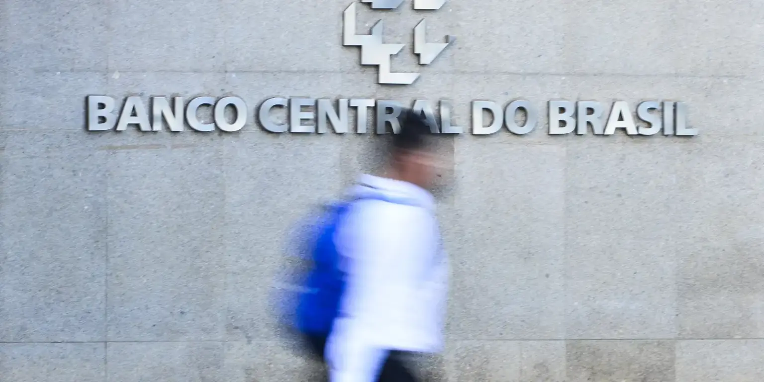 banco central mcajr abr 0104222273 0.jpg