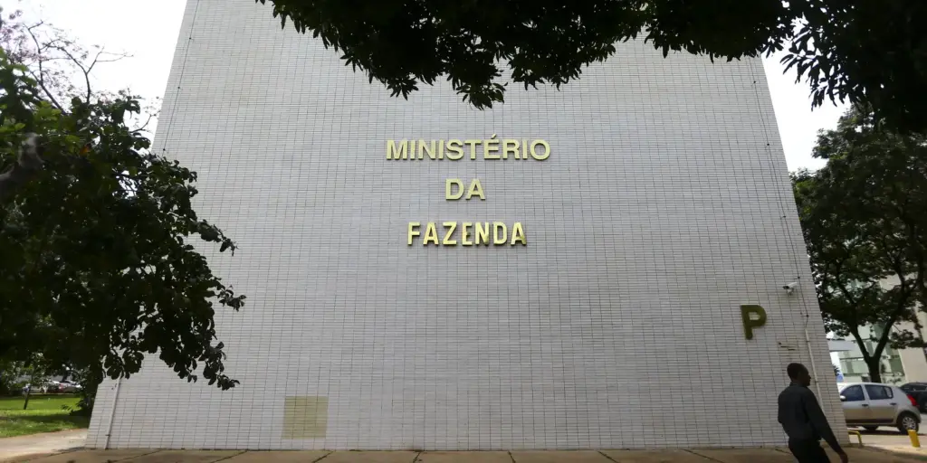 fachada ministerio mcamgo abr 100420231818 30.jpg