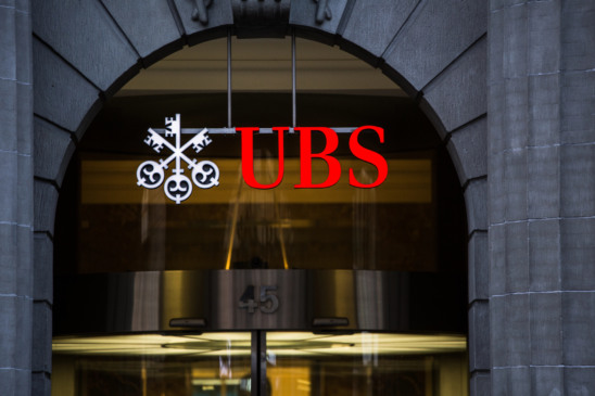 Bancos disparam no radar do UBS BB após sinal forte de juros menores; três viram favoritos