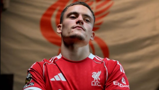 Florian Wirtz, reforço mais caro da atual janela de transferências do futebol europeu. (Reprodução/Instagram/@liverpoolfc)