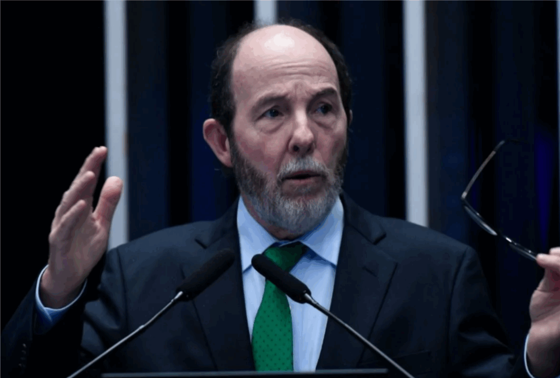 Ex-presidente do BC alerta: sob Lula, podemos ter uma grande crise econômica Ex-presidente do BC alerta: sob Lula, podemos ter uma grande crise econômica