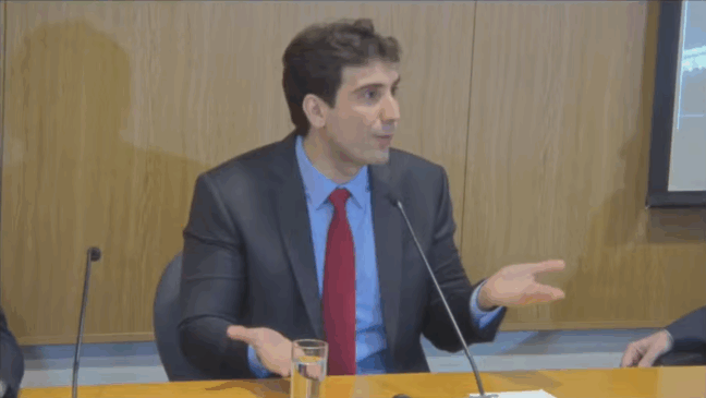 Gabriel Galípolo, Presidente do Banco Central, participa de palestra na Fundação Fernando Henrique Cardoso (IFHC), em São Paulo. — Foto ReproduçãoIFHC. 