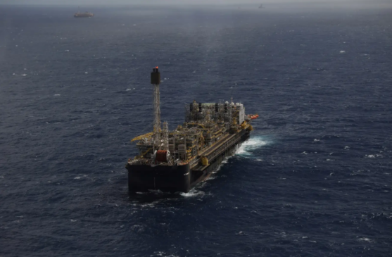 Petrobras (PETR3; PETR4) retoma estudos em 37 bacias e reforça base científica para futuras descobertas no país