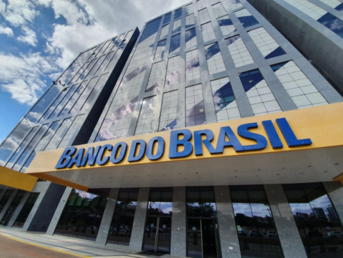 Banco do Brasil (BBAS3) lucra R$ 5,7 bi no 4T25, cai 40%, mas supera estimativas