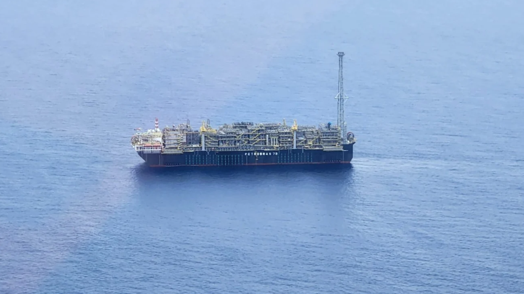 Petrobras (PETR4) avança na África e assume operação de novo bloco offshore Petrobras (PETR4) avança na África e assume operação de novo bloco offshore